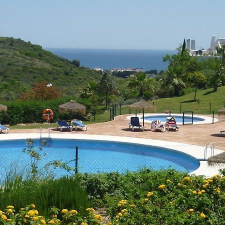 Casares Appart 2 Ch Dans Parc Tropical Avec Vue Sur Mer, Montagne Et Piscine Lägenhet Exteriör bild