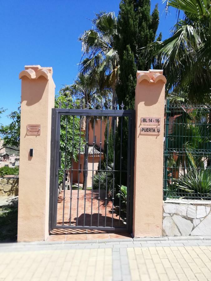 Casares Appart 2 Ch Dans Parc Tropical Avec Vue Sur Mer, Montagne Et Piscine Lägenhet Exteriör bild